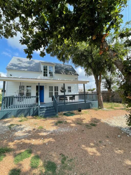 The Paddock House At Blanco Texas Exterior foto